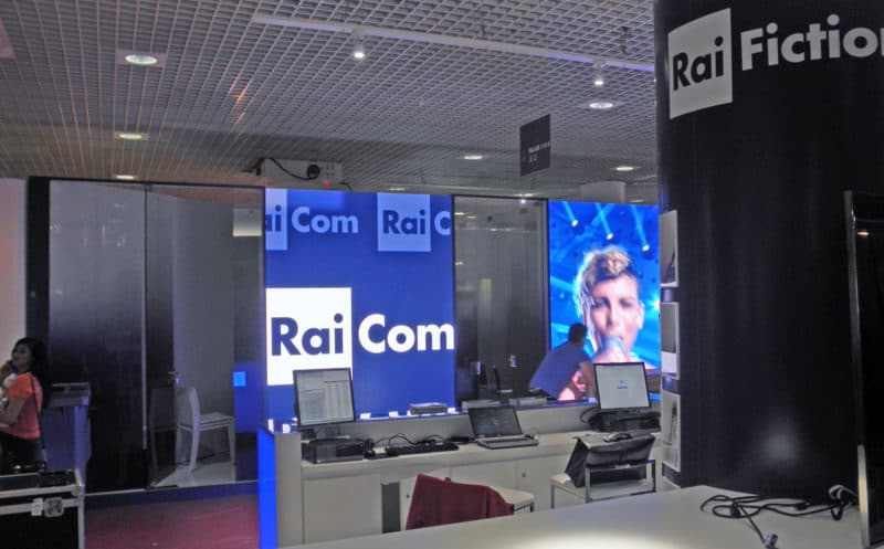 noleggio led studi televisivi raicom | temporapix